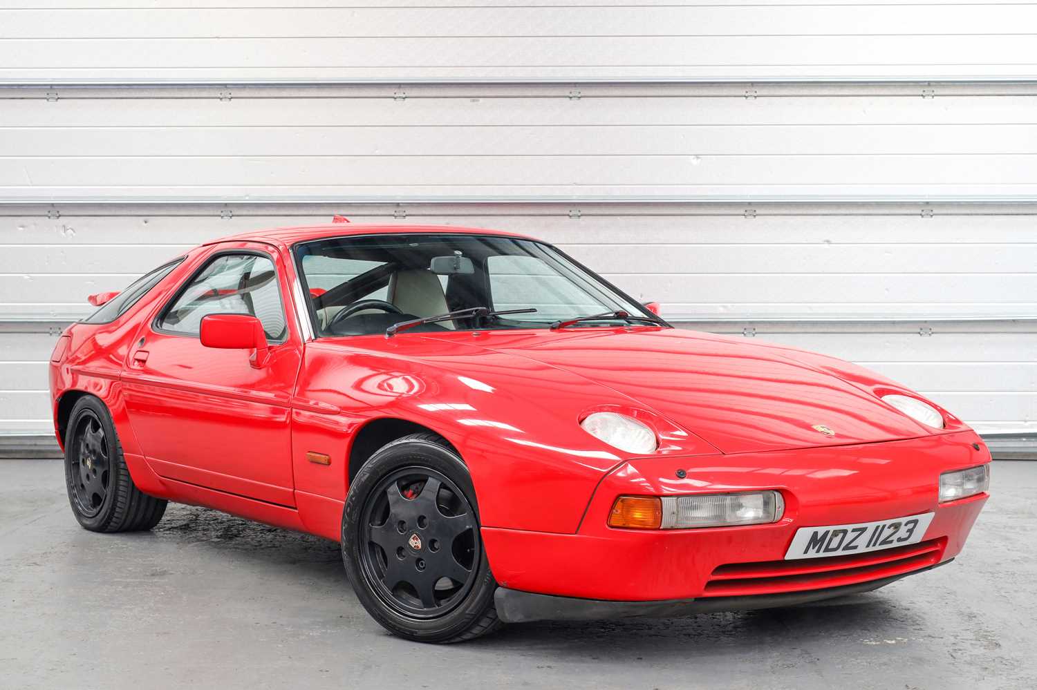 1989 Porsche 928 S4