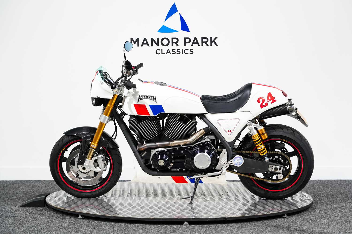 Lot 15 - 2016 Hesketh 24