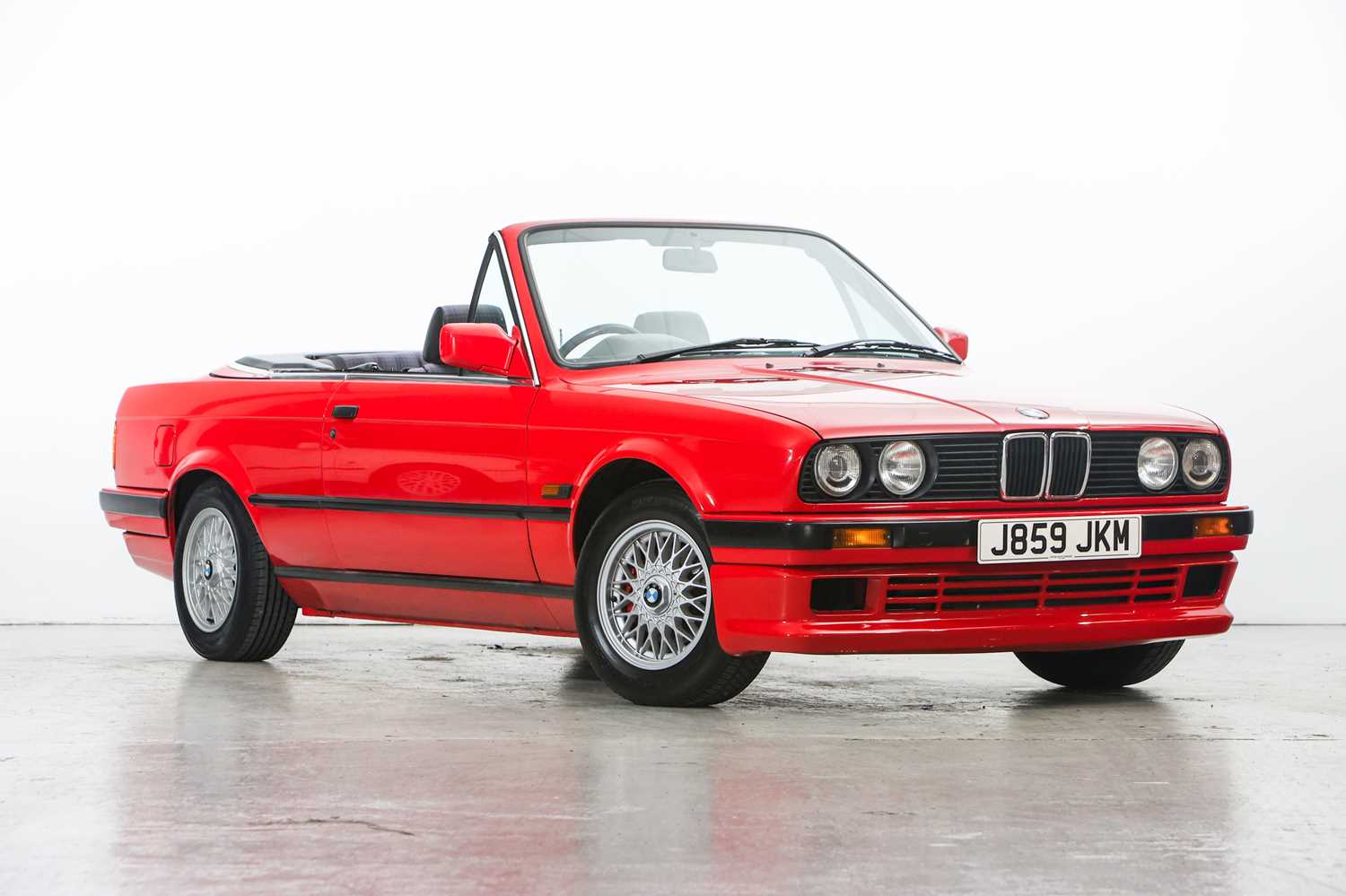 1992 BMW 318i (E30) Convertible