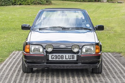 Lot 70 - 1989 Ford Escort XR3i Cabriolet