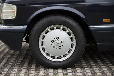 Lot 54 - 1990 Mercedes-Benz 420 SE