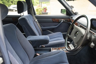 Lot 54 - 1990 Mercedes-Benz 420 SE