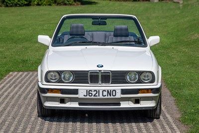 Lot 18 - 1992 BMW 318i Convertible