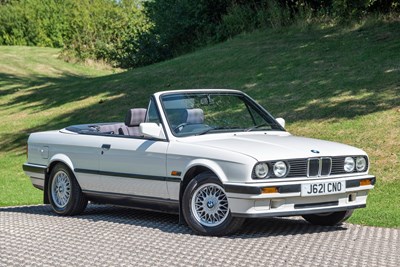 Lot 18 - 1992 BMW 318i Convertible