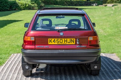 Lot 64 - 1993 Vauxhall Astra 1.4i GLS