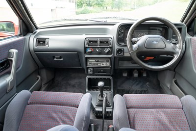 Lot 35 - 1988 Ford Escort RS Turbo