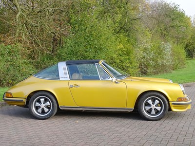 Lot 104 - 1973 Porsche 911 E 2.4 Targa