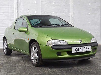 Lot 64 - 2000 Vauxhall Tigra 1.6 16V