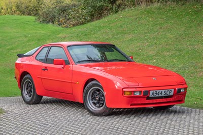 Lot 41 - 1984 Porsche 944