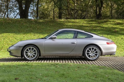 Lot 12 - 2000 Porsche 911 (996) Carrera 2