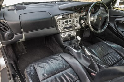 Lot 12 - 2000 Porsche 911 (996) Carrera 2