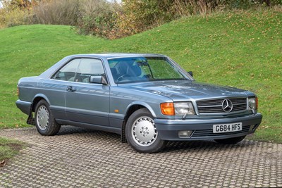 Lot 17 - 1990 Mercedes-Benz 420 SEC