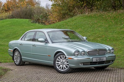 Lot 6 - 2003 Jaguar XJ6 V6 SE