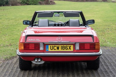 Lot 30 - 1982 Mercedes-Benz 380 SL