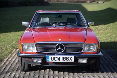 Lot 30 - 1982 Mercedes-Benz 380 SL