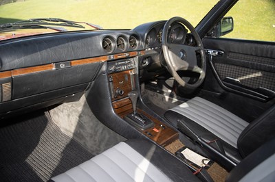 Lot 30 - 1982 Mercedes-Benz 380 SL