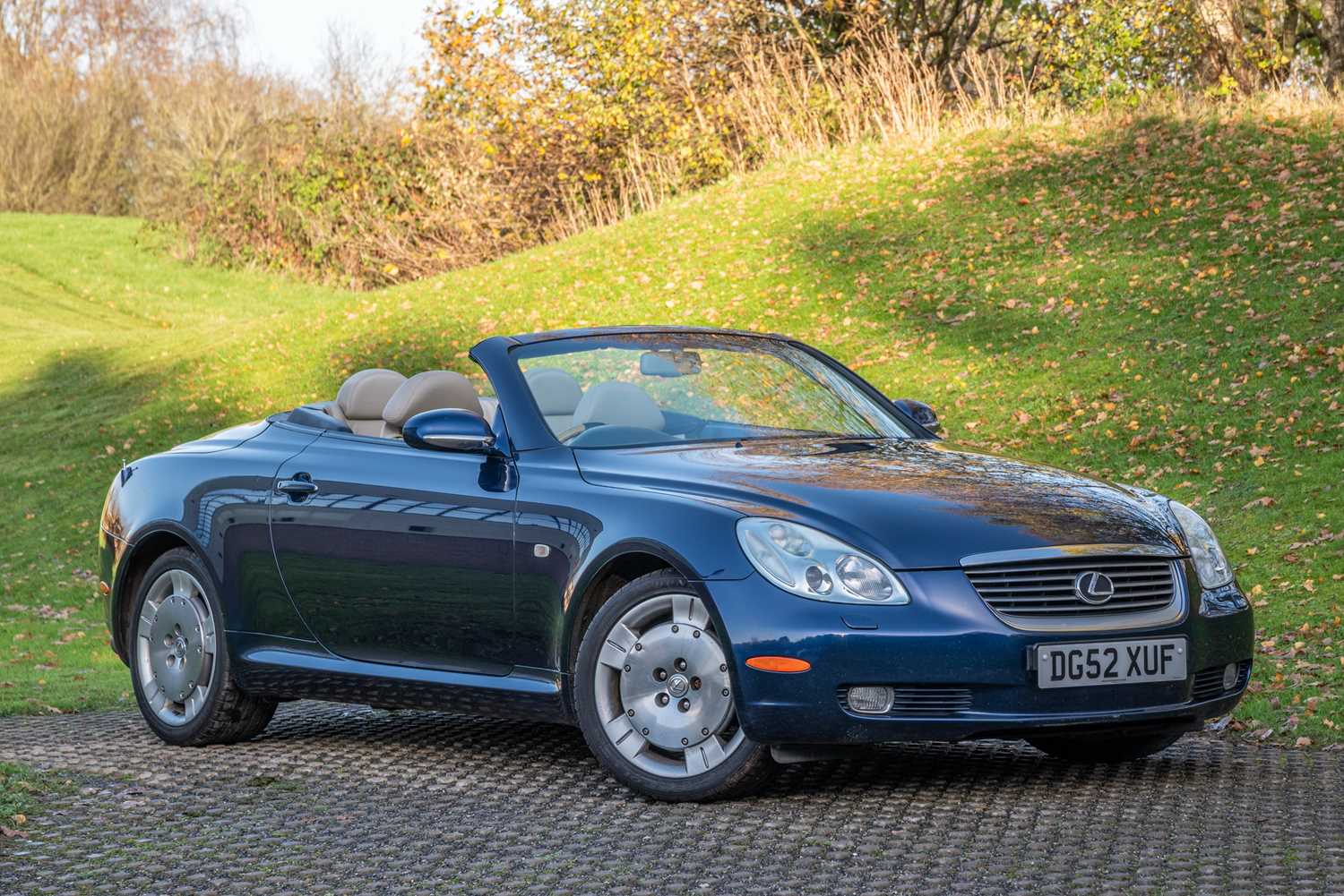 Lot 63 - 2002 Lexus SC 430 Convertible