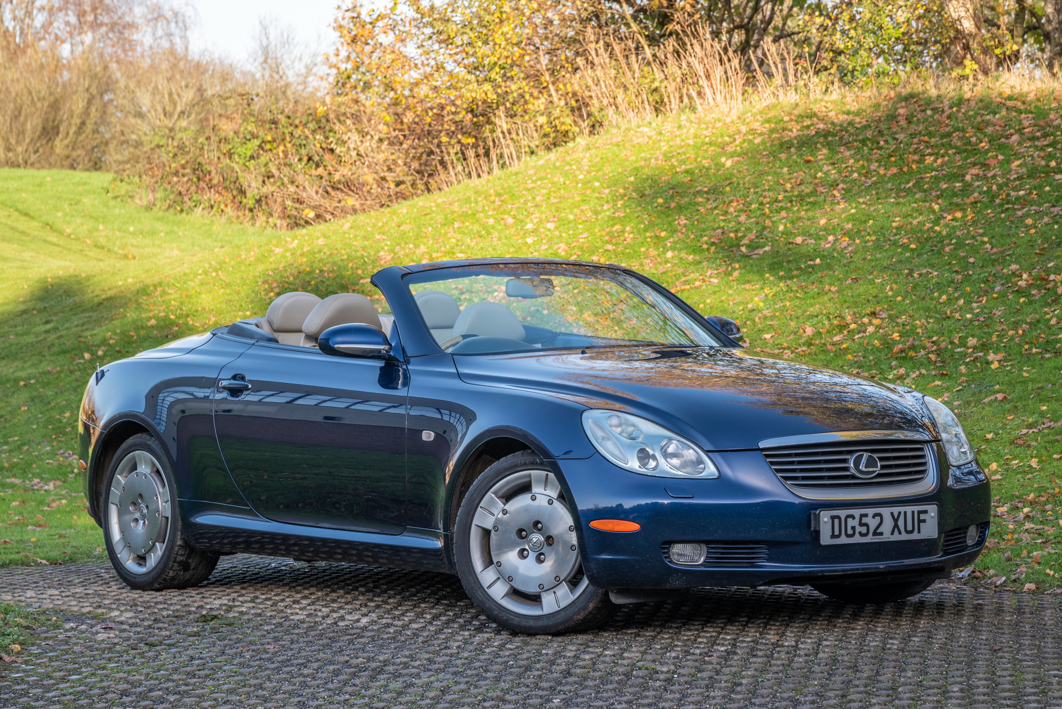 Lot 63 - 2002 Lexus SC 430 Convertible